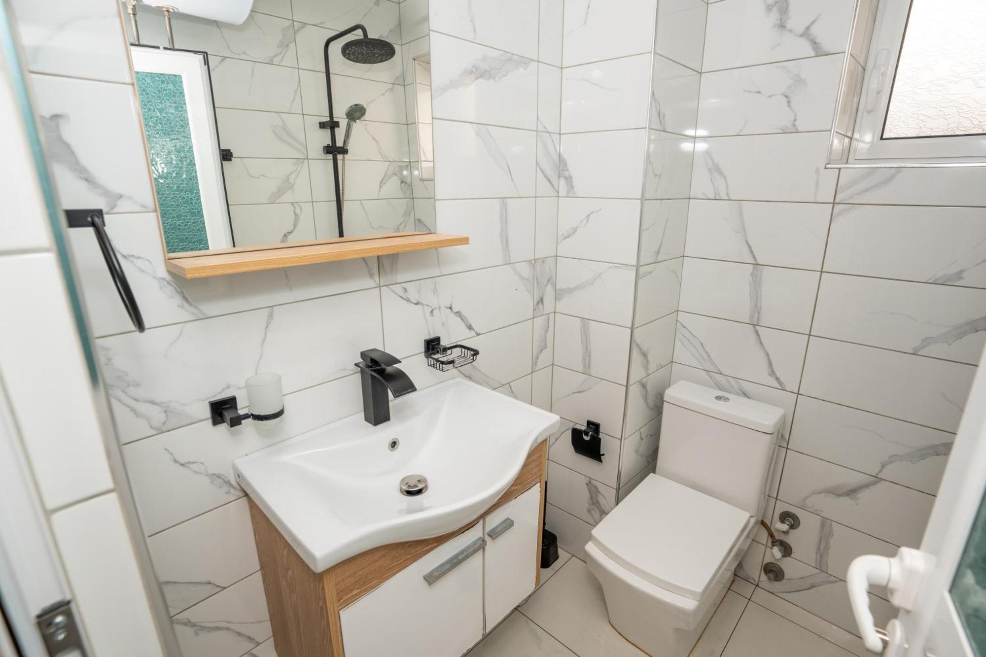 Sunnydream Apartaments Saranda المظهر الخارجي الصورة
